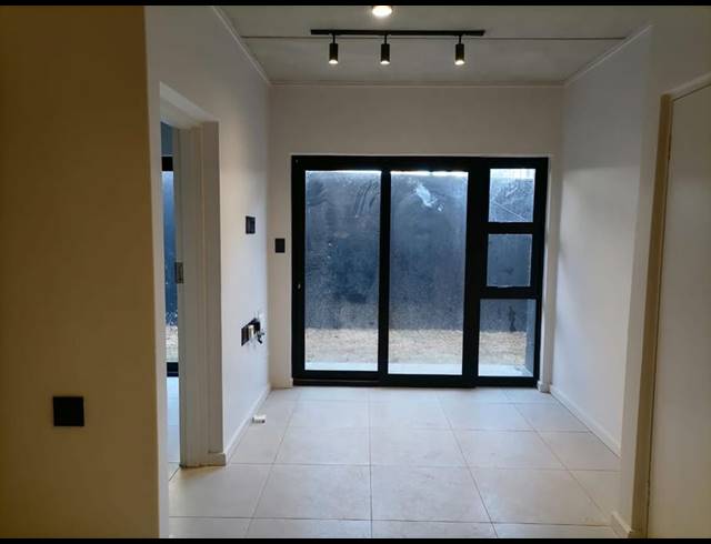 1 BEDROOM PROPERTY TO RENT IN WAVERLEY